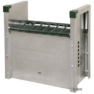 horseGraze Futterautomat - 70,5cm x 70,5cm x 30,5cm