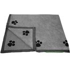 Manta para perros con huellitas estampadas