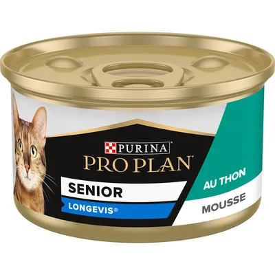 Boîte de mousse pour chat Purina Pro Plan Senior Longevis au thon, étiquette avec photo de chat et texte visible : SENIOR, LONGEVIS, AU THON, MOUSSE.