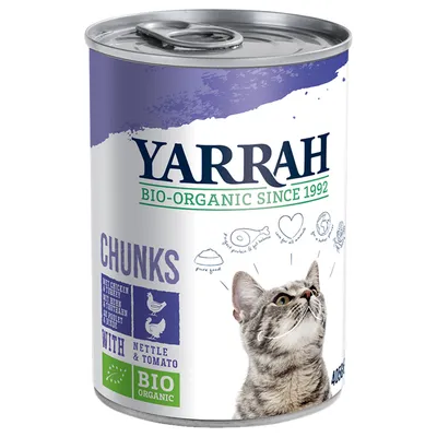 Yarrah BIO-ORGANIC SINCE 1992 kissanruokapurkki, CHUNKS with nettle & tomato, näkyvissä kana ja kalkkuna -kuvat, BIO ORGANIC -merkintä, harmaa kissa etiketissä.