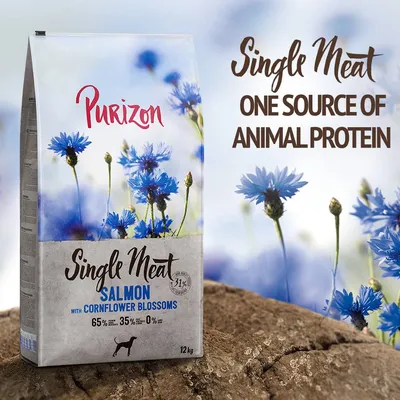 Single Meat salmon with cornflower blossoms, one source of animal protein. Contains 65% meat, 35% vegetables, 0% grain. 12kg bag shown.