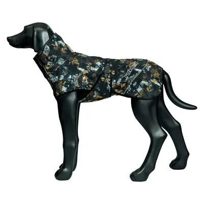 Black dog coat with camouflage pattern and reflective details, Rukka brand visible on the side.