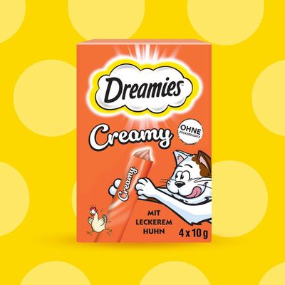 Dreamies Creamy Snacks - Saver Pack: Tasty Chicken (44 x 10g)