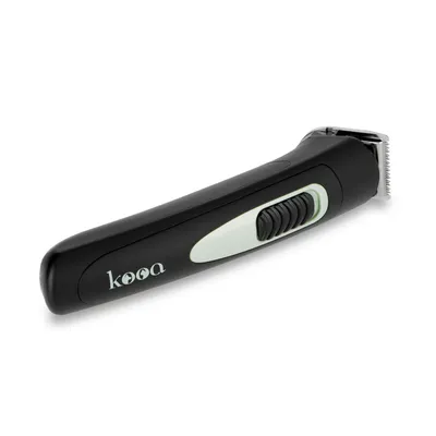 kooa. Zwarte elektrische trimmer met groene schakelaar en zilverkleurig snijmes.