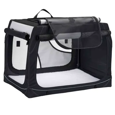 Сгъваема транспортна чанта за домашни любимци с черна рамка, мрежести страни и бяла подложка. Видима дръжка за носене отгоре.