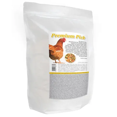 Ambalaj cu etichetă Premium Pick, imagine găină și amestec de hrană vizibil pe etichetă. Textul principal este în germană, conține listă de ingrediente și informații nutriționale. Ambalaj cu etichetă Premium Pick, imagine găină și amestec de hrană vizibil pe etichetă. Textul principal este în germană, conține listă de ingrediente și informații nutriționale.