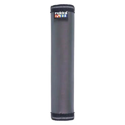 rukka apporteerstok, cilindervormig, zwart met zichtbaar rukka-merklabel bovenaan