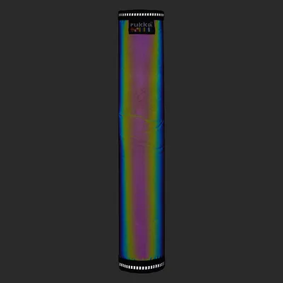 Rukka Pets reflektierender Überzug in Regenbogenfarben mit Logoaufdruck oben.