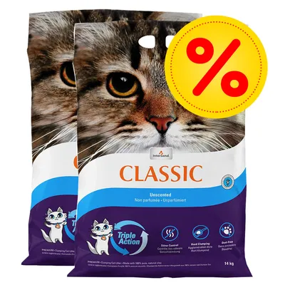 Två påsar Intersand Classic kattsand, Unscented, 14 kg, med stor gul rabatt-symbol (%) uppe till höger. Text: Triple Action, Odour Control, Hard Clumping, Dust-Free.