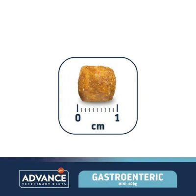 Гранула Advance Veterinary Diets Gastroenteric MINI под 1 см, показана до скала в сантиметри. Видими надписи: ADVANCE VETERINARY DIETS, GASTROENTERIC MINI <10 kg.