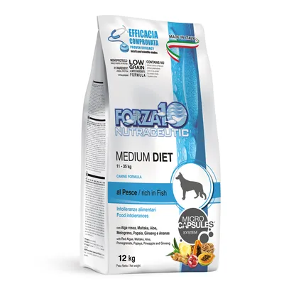 FORZA10 NUTRACEUTIC MEDIUM DIET hundfoder, 11–35 kg, al Pesce/rich in Fish, 12 kg. Innehåller röd alg, maitake, aloe, granatäpple, papaya, ananas och ginseng. Made in Italy synligt.
