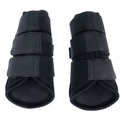 Gambali protettivi neri con chiusure in velcro e rete traspirante, adatti alla protezione delle zampe degli animali.