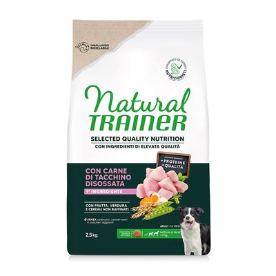 Natural Trainer Hundefutter, 2,5kg, mit entbeintem Truthahnfleisch, Obst, Gemüse und unraffinierten Getreiden. Ohne Farbstoffe, Konservierungsstoffe oder zugesetzten Zucker.