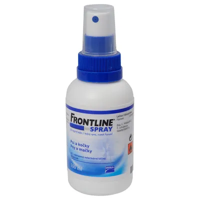 Frontline Spray 100 ml, kožní sprej pro psy a kočky, roztok Fipronil. Viditelný text: Psi a kočky, Psy a mačky, Merial. Frontline Spray 100 ml, kožní sprej pro psy a kočky, roztok Fipronil. Viditelný text: Psi a kočky, Psy a mačky, Merial.