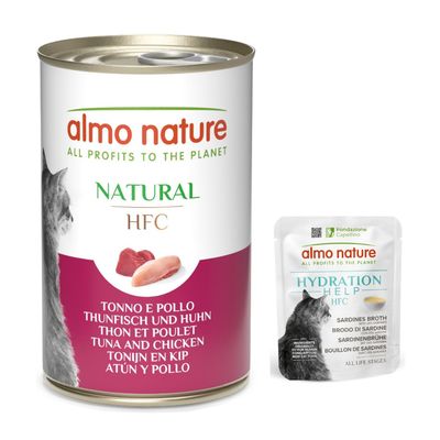 Almo Nature Natural HFC tonhal fiatal szardellával. Konzervdoboz macska motívummal és felirattal: 'All profits to the planet'.