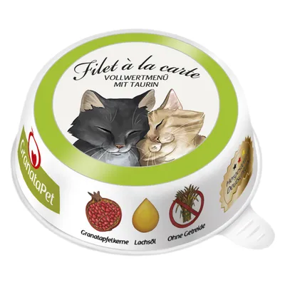 GranataPet Filet à la carte, Vollwertmenü mit Taurin. Immagine di due gatti. Indicazioni: semi di melagrana, olio di salmone, senza cereali. Testo in tedesco.