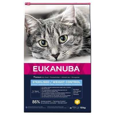 EUKANUBA Sterilised / Weight Control kissan kuivaruoka, 86 % eläinproteiinia, ei vehnää, 10 kg pakkaus. Näkyvissä harmaa raidallinen kissa ja tuotetiedot englanniksi.