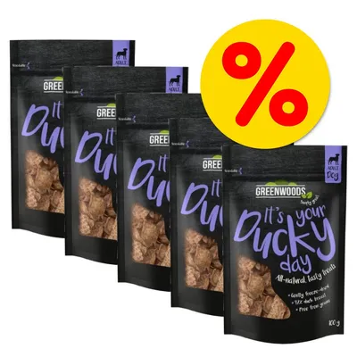 Zestaw 5 opakowań przysmaków GREENWOODS It's your Ducky day dla dorosłych psów, każde 100 g. Widoczny symbol procentowy oznaczający promocję.
