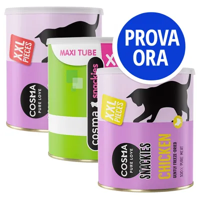 Tre confezioni Cosma Pure Love Snackies XXL Pieces, una con etichetta CHICKEN e una verde con scritta MAXI TUBE. Cerchio blu con testo bianco: PROVA ORA.