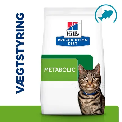 Hill's Prescription Diet Metabolic kattefoder, tekst: VÆGTSTYRING, billede af kat og fiskesymbol på emballagen Hill's Prescription Diet Metabolic kattefoder, tekst: VÆGTSTYRING, billede af kat og fiskesymbol på emballagen