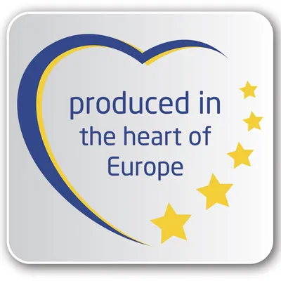 produced in the heart of Europe, umgeben von gelben Sternen und einem Herzsymbol.
