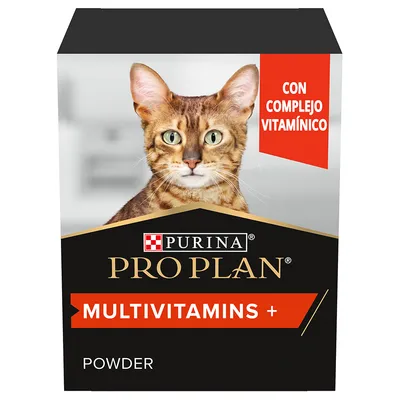 Caja de Purina Pro Plan Multivitamins+ Powder para gatos, texto visible: 'CON COMPLEJO VITAMÍNICO'. Imagen de un gato en el envase.