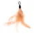 Accessoire avec plumes orange fixées à un embout noir muni d’une boucle, matériau visible : plume et plastique. Aucun texte ou marque visible.
