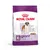 Royal Canin Giant Adult crocchette per cani oltre 45 kg, dai 18/24 mesi. Supporta articolazioni sane e vitalità ottimale. Taglia XL, confezione viola.