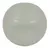Balle ronde blanche avec le nom de la marque Chuckit! visible en relief sur la surface, matériau plastique apparent.