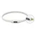 Collier circulaire blanc avec bouton marche/arrêt noir et connecteur USB visible en gros plan, matériau plastique apparent.