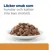 Skål med bruna köttbitar i sås. Text: Läckra smaker som hundar och katter inte kan motstå. Skål med bruna köttbitar i sås. Text: Läckra smaker som hundar och katter inte kan motstå.