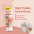 GimCat Snack Paste High Protein mit Lachs & Thunfisch. Mehr Protein, mehr Genuss, mehr Schleckspaß. Ohne Getreide und Zuckerzusatz. Made in Germany. Katze leckt an Tube.