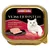 animonda Vom Feinsten KASTRIERTE KATZEN Pute + Tomaten, widoczny kawałek karmy na czarnym talerzu, opakowanie aluminiowe 100 g