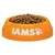 Cuenco naranja con el texto IAMS lleno de croquetas marrones para mascotas. El cuenco es de plástico y muestra claramente la marca en letras blancas.