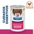 Hill's Prescription Diet Gastrointestinal Biome, cuidados digestivos. Texto em inglês: Chicken and Vegetables. Lata de comida húmida visível com pedaços e legumes. Hill's Prescription Diet Gastrointestinal Biome, cuidados digestivos. Texto em inglês: Chicken and Vegetables. Lata de comida húmida visível com pedaços e legumes.