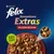 Purina Felix Sensations Extras Selezioni Deliziose, senza coloranti. Immagine di bocconcini in salsa su piatto rosso.