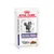 Royal Canin Veterinary Mature Consult kattenvoer, thin slices in gravy, afbeelding van een kat op de verpakking.