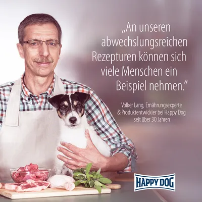 "An unseren abwechslungsreichen Rezepturen können sich viele Menschen ein Beispiel nehmen." Volker Lang, Ernährungsexperte bei Happy Dog seit über 30 Jahren.