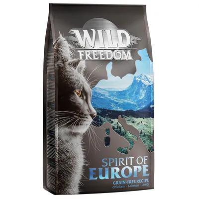 Wild Freedom Spirit of Europe -kissanruokapakkaus, teksti: grain-free recipe, chicken, salmon, lamb. Vuoristomaisema ja kissan kuva pakkauksessa.