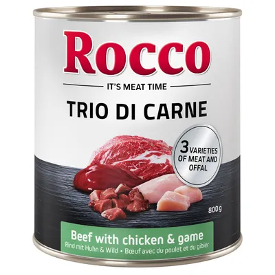 Rocco Trio di Carne, 800 g, bœuf avec poulet et gibier. Texte visible : 3 varieties of meat and offal. Image de morceaux de viande sur l’étiquette.
