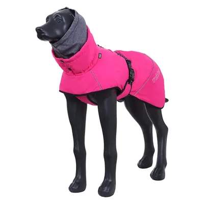 Sort hundemannequin iført pink frakke med grå krave og reflekterende detaljer. Mærke: Hurtta, synligt på siden af frakken.