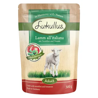 Lamb with tortellini and tomatoes, Mediterranean style, adult, 300g. Made in Germany. In harmony with nature.