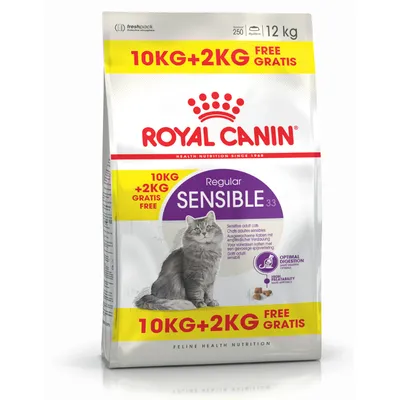 Balení Royal Canin Regular Sensible 33, 12 kg (10 kg + 2 kg zdarma), obrázek kočky, text: Optimal Digestion, High Palatability, pro citlivé dospělé kočky.