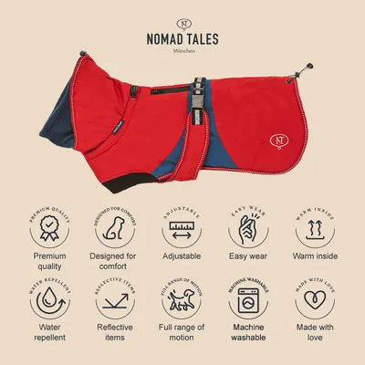 Nomad Tales München Hundemantel in Rot und Blau. Eigenschaften: Premiumqualität, Komfortdesign, verstellbar, leicht anzuziehen, warm, wasserabweisend, reflektierend, maschinenwaschbar.