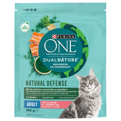 Purina ONE DualNature Natural Defense krmivo pro dospělé kočky se spirulinou a lososem jako hlavní složkou, snižuje uhlíkovou stopu, balení 650 g.