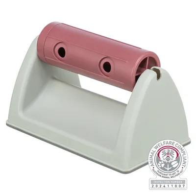 Tierwohl-konformes Produkt gemäss österreichischem Tierschutzgesetz, Inspektionsnummer 202411007. Kunststoffgerät mit rosa Griff und weisser Basis.