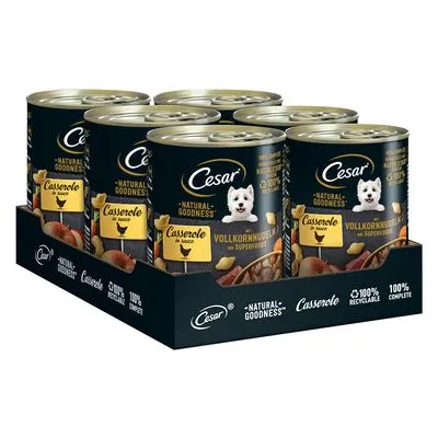Multipack Cesar Natural Goodness Casserole in Saus, Vollkornnudeln met Superfoods, 100% recyclebaar, 100% compleet. Zichtbare kip en groenten op de verpakking.