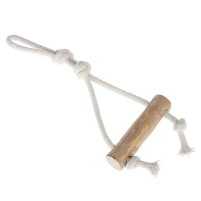 Juguete de barra de madera y cuerda blanca con nudos, adecuado para tirar y masticar.