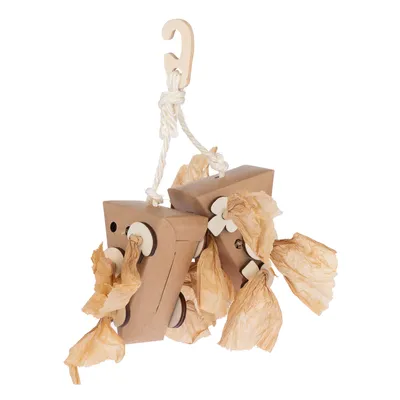 Jouet suspendu en carton et bois avec ficelle blanche, décoré de papiers froissés beiges, crochet d’accroche en haut. Aucun texte ou marque visible.
