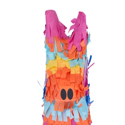 Jouet pour animaux en forme d’animal recouvert de franges colorées en papier, couleurs rose, orange, bleu et jaune, deux oreilles visibles, yeux noirs ovales sur le devant.